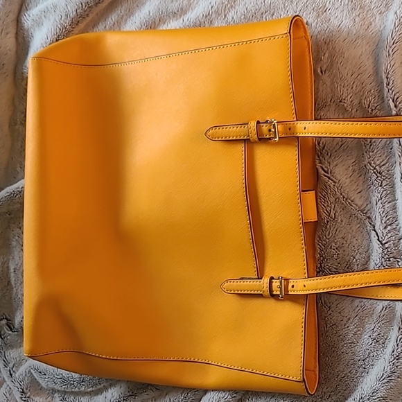 Michael Kors bag - Picture 4 of 10